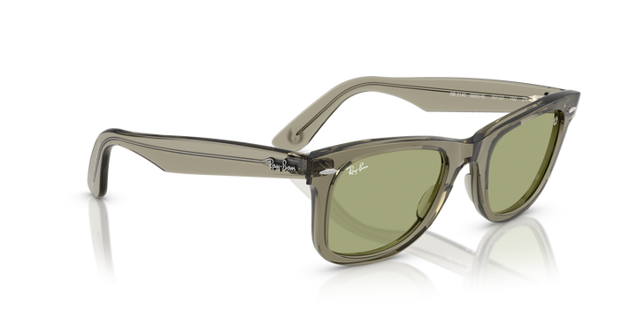 RAY-BAN RB2140 WAYFARER 68694E Verde Traslúcido, vista angular secundaria 