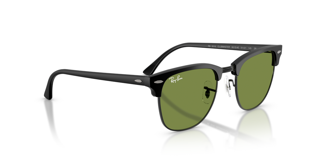 RAY-BAN RB3016 CLUBMASTER 601S4E Negro Mate sobre Negro, vista angular secundaria 
