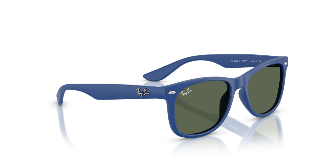 RAY-BAN JUNIOR RAY-BAN RJ9052S JUNIOR NEW WAYFARER 717771 Goma Azul, vista angular secundaria 