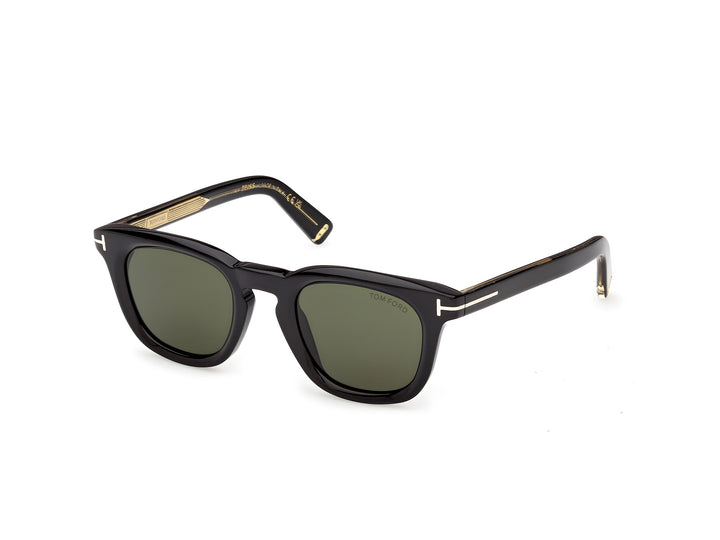 TOM FORD FT1326 — color 01N, medida 48 — vista tres cuartos 