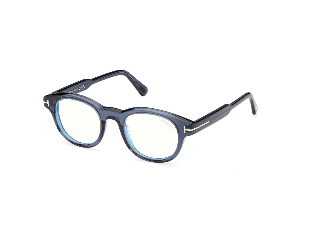 TOM FORD FT6121-B — color 090, medida 47 — vista tres cuartos #color_090
