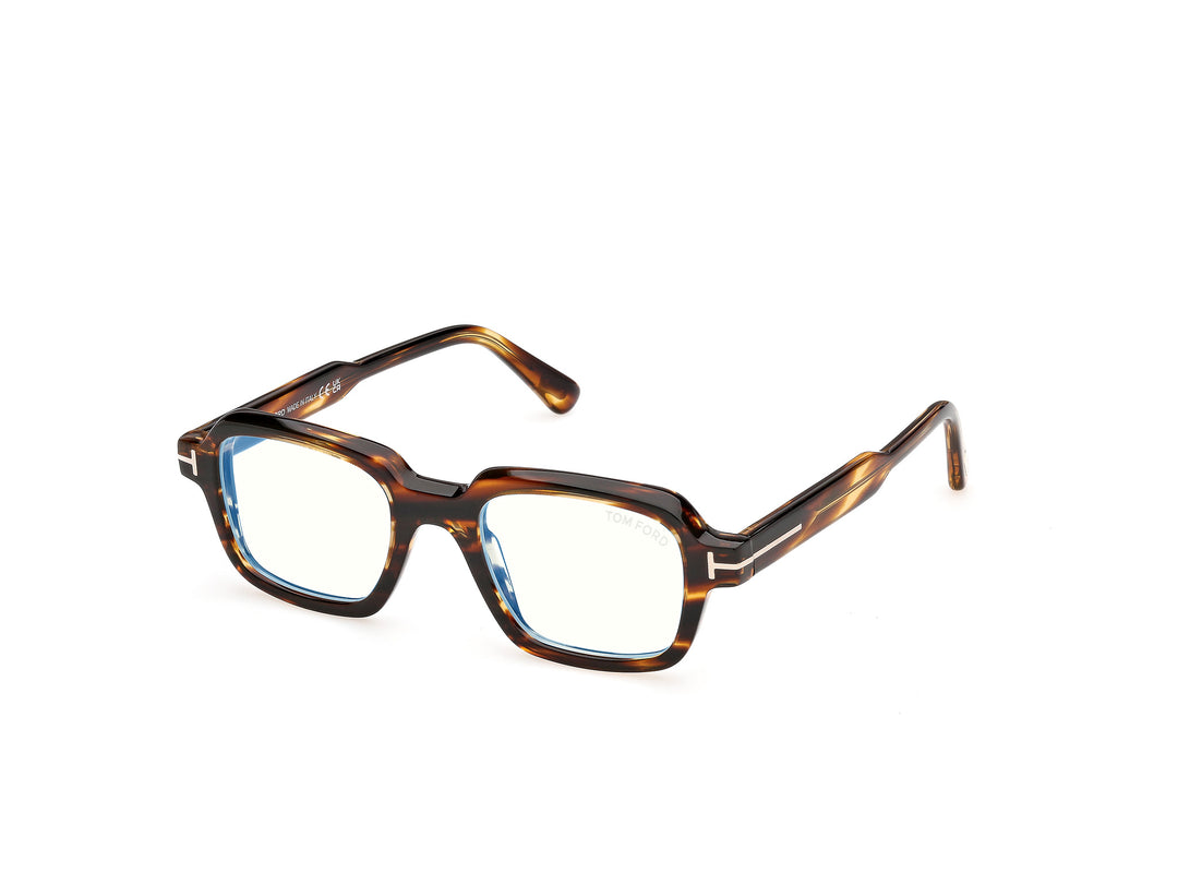 TOM FORD FT6123-B — color 055, medida 48 — vista tres cuartos #color_055