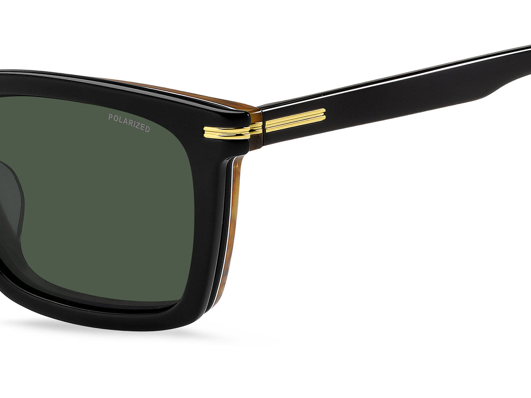 BOSS 1726/G/CS negro y café, detalle del logotipo y la bisagra 