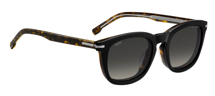 BOSS 1725/G/CS negro y havana, ángulo alternativo con clip solar montado 