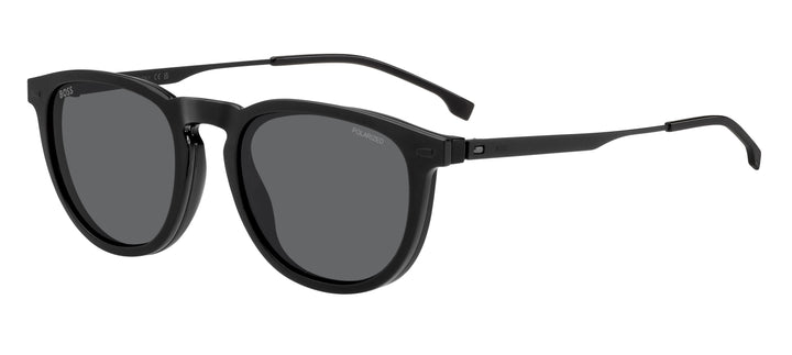 BOSS 1640/CS negro mate, vista de tres cuartos con clip solar montado 