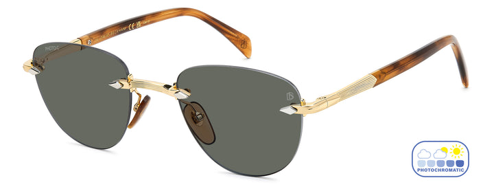 DAVID BECKHAM DB 1224/S dorado y marrón veteado, vista de tres cuartos con lentes en estado oscuro 