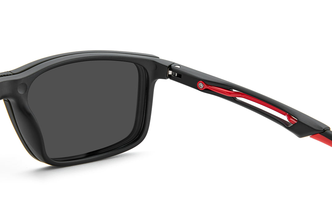 CARRERA CA 8933/C negro mate y rojo, detalle posterior del armazón con clip solar 